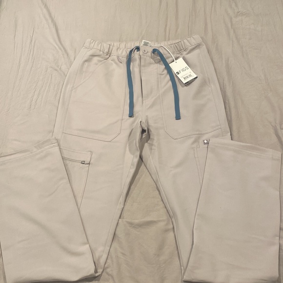 Figs Scrub Set - Picture 2 of 6